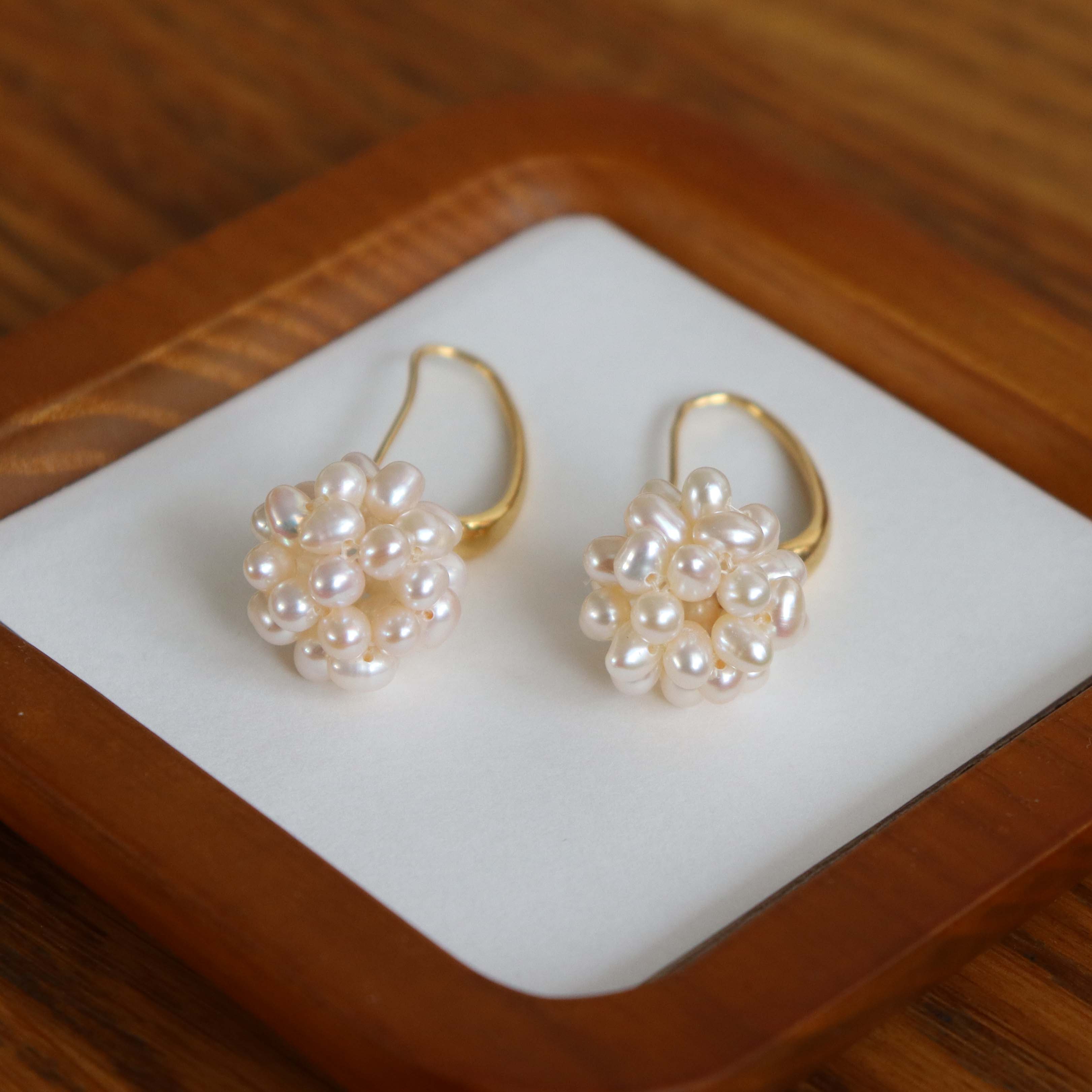 Fish Hook Earrings – Pearl Party Fun With Kory