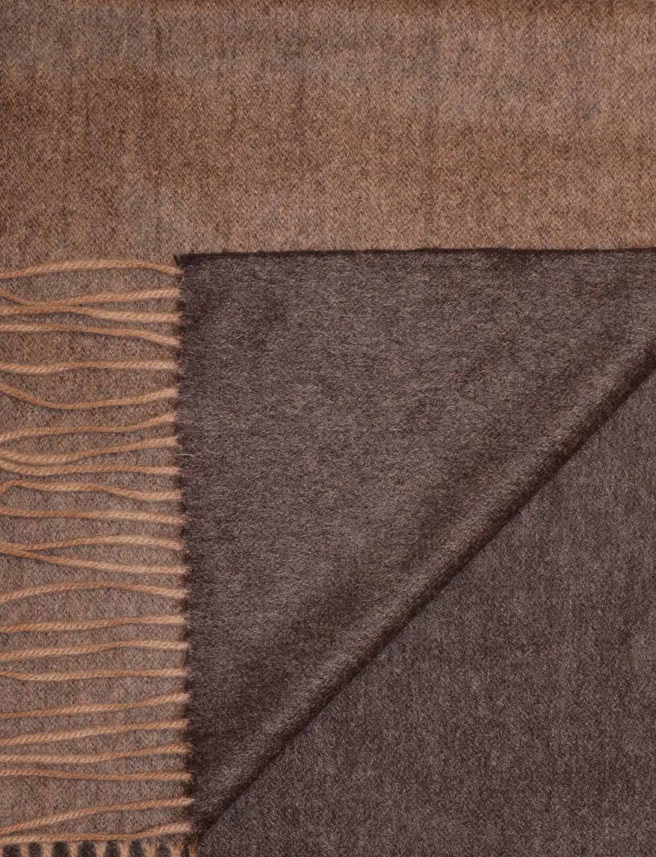 Double face cashmere scarf in brown for women and men  details