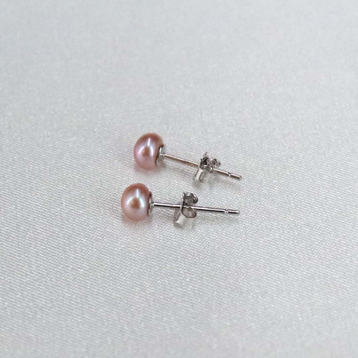 6 mm pearl stud earrings