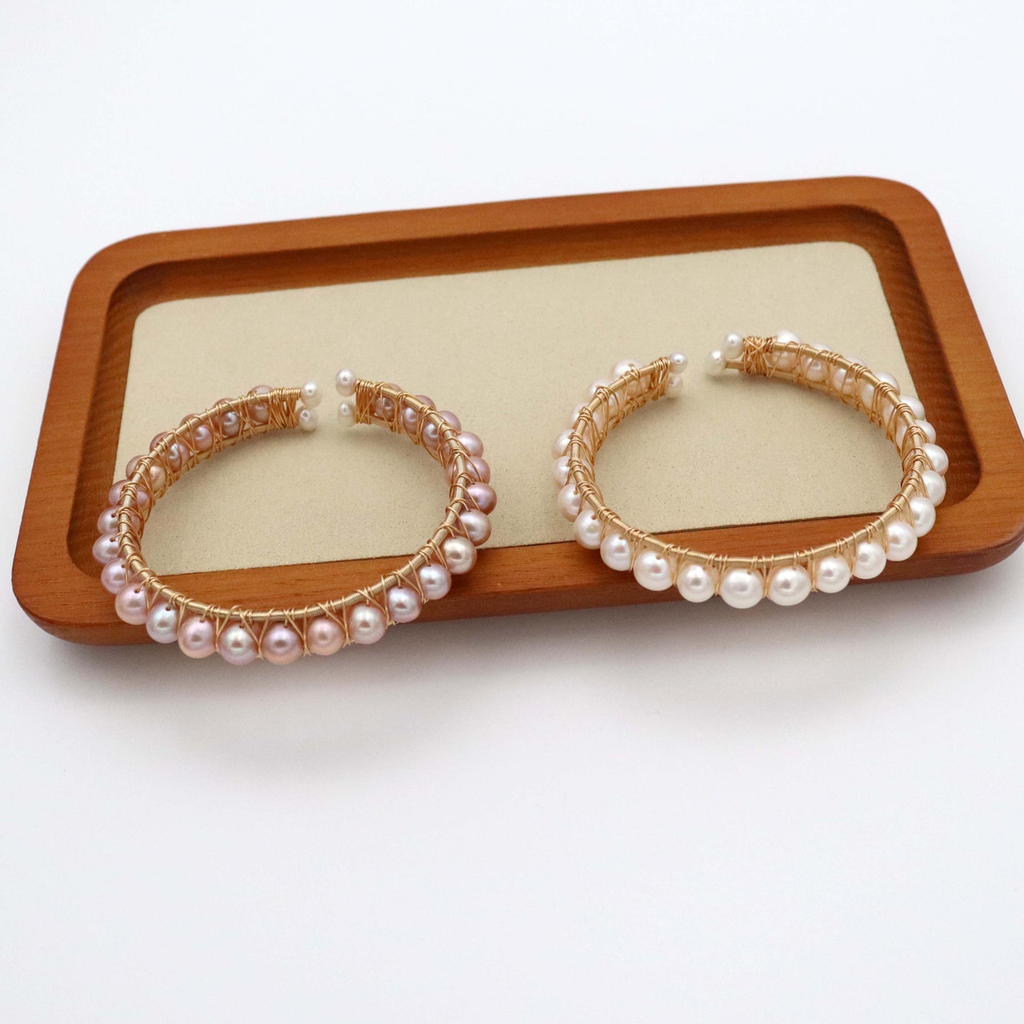 Pearl bracelet